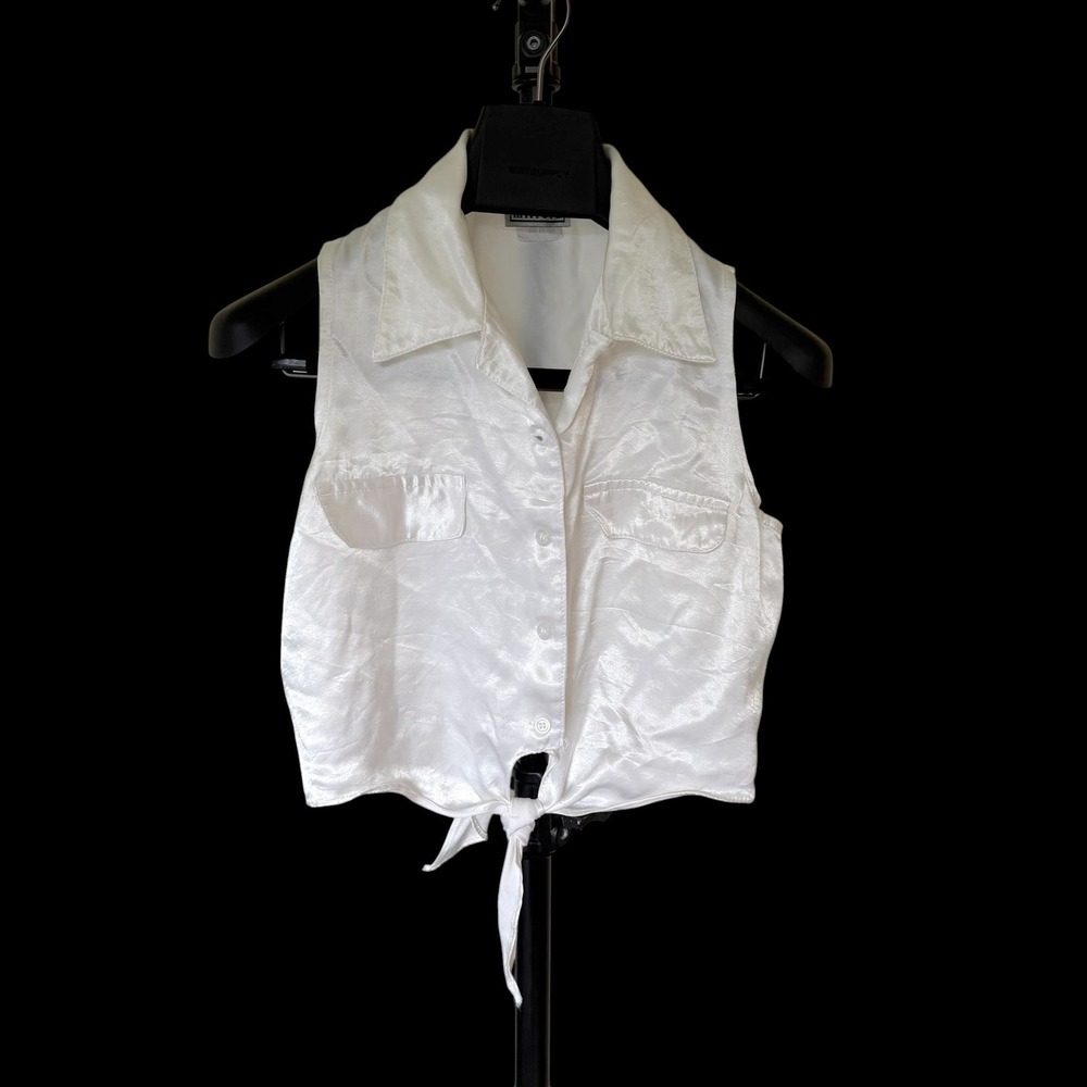 Y2K Shiny White Sleeveless Tie Front Crop Top Button Down Medium
